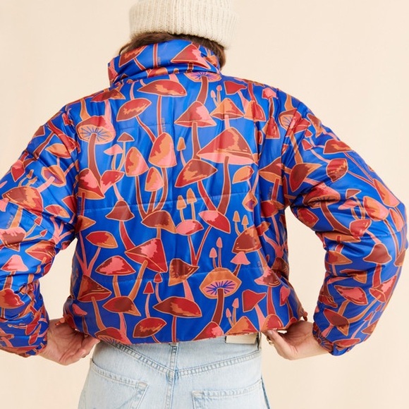 Farm Rio Wild Horses Mushroom Reversible Tricot Puffer Jacket - Picture 5 of 9